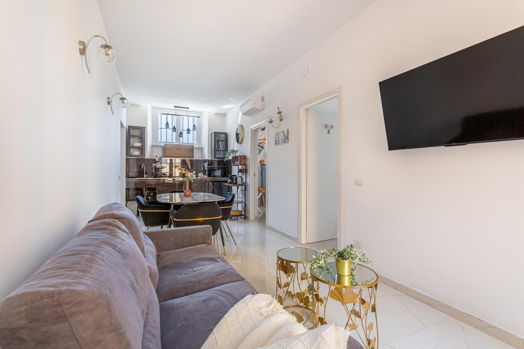 Iflat Monti Brand New Spacious & Comfortable Gem * Rome